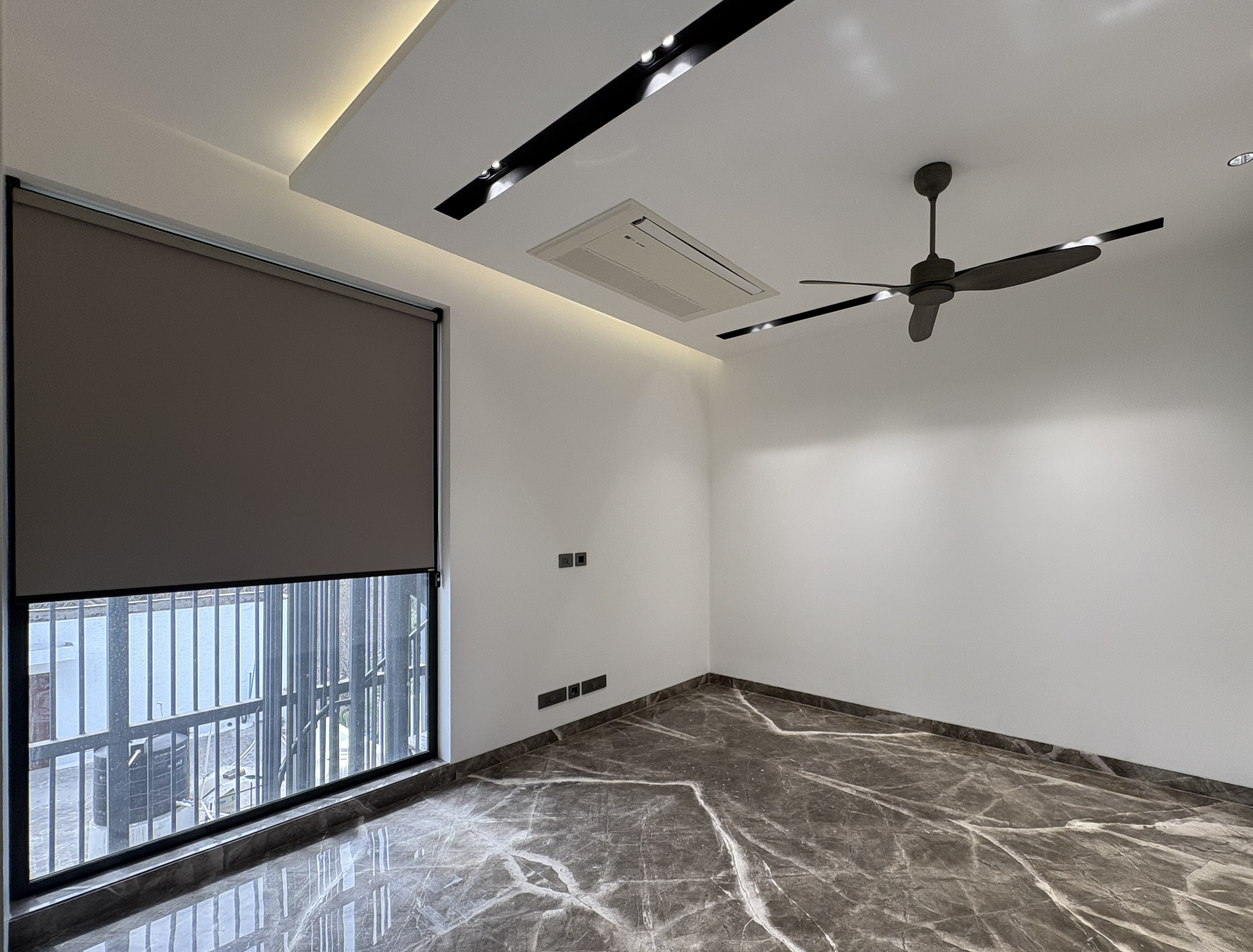 Sector 15A, Noida photo 1