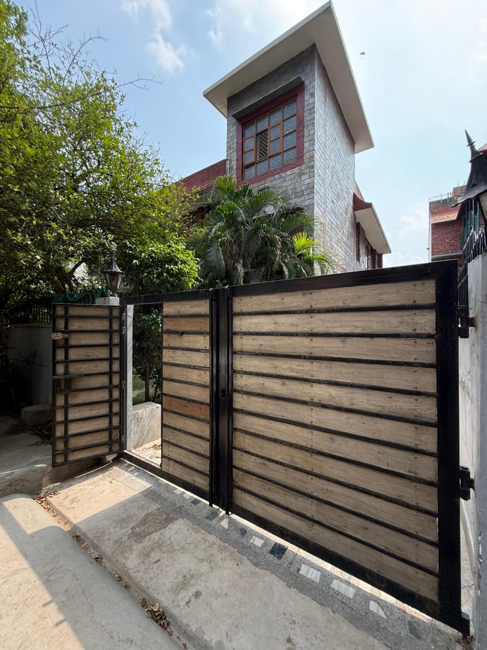 Independent Bungalow for Sale photo 4