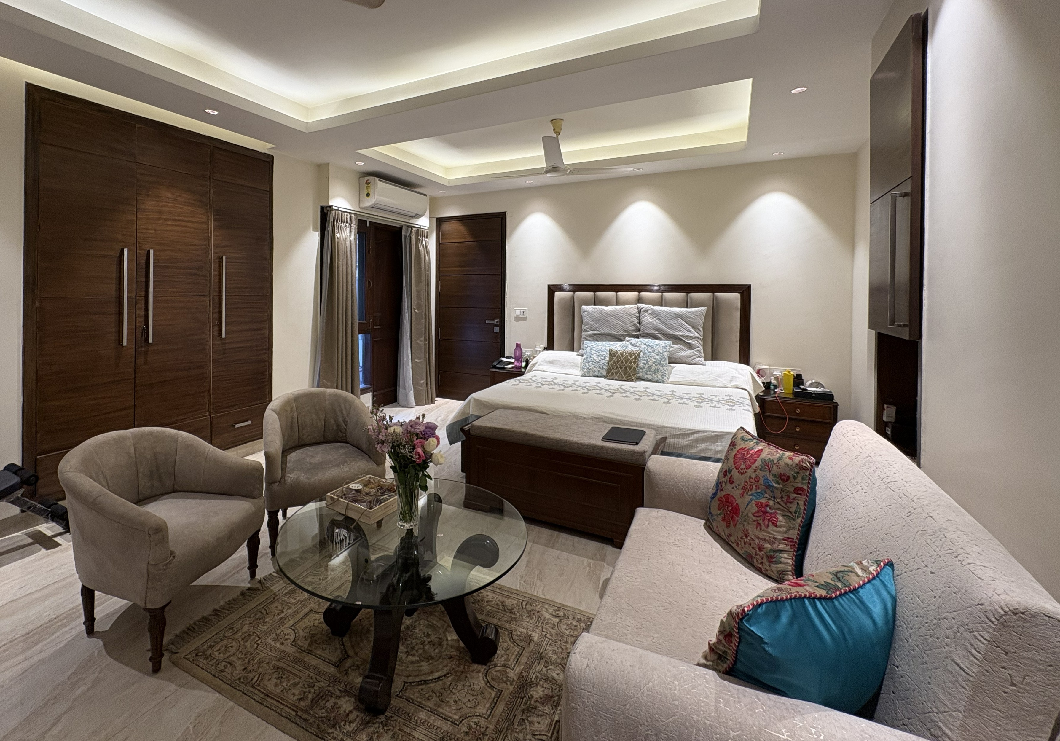 Safdarjung Enclave photo 3