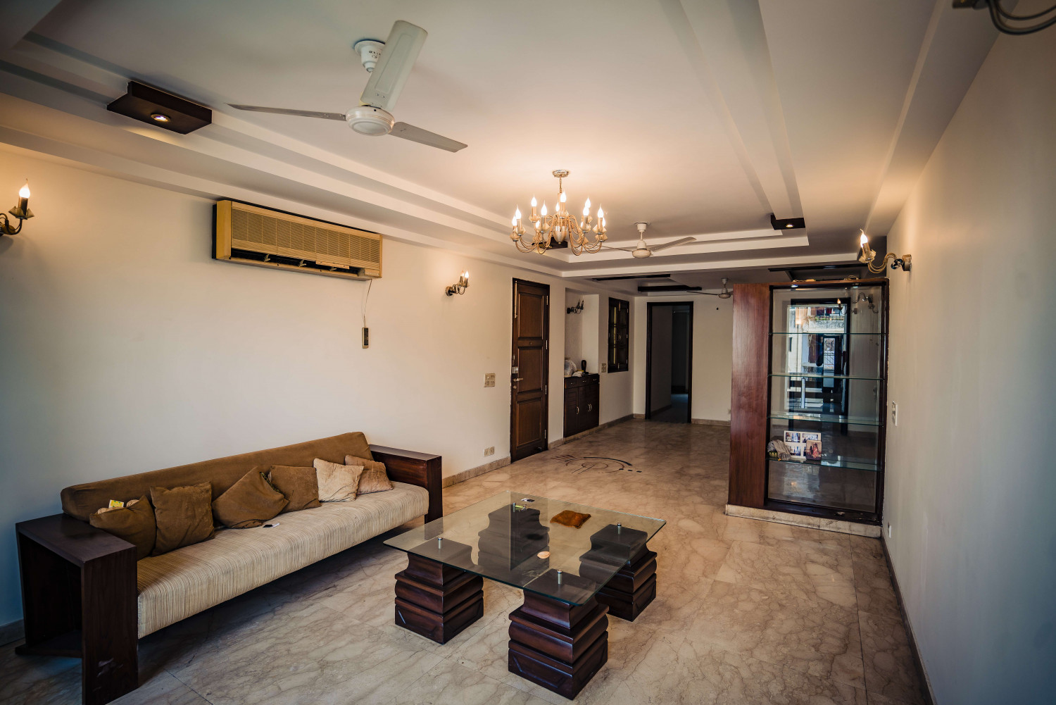 Third Floor & Terrace, J Block, Saket, Delhi, India- 110016