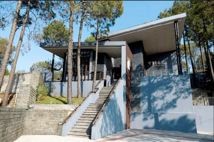 Villa in Mountains of Kasauli, Himachal Pradesh, India, 173204
