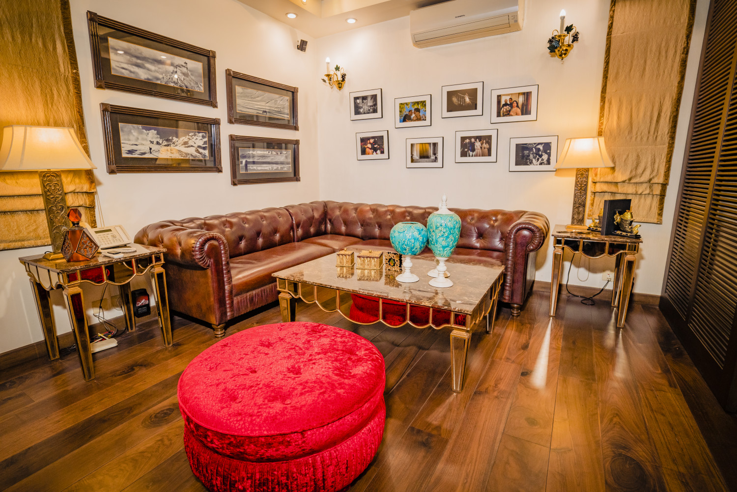 Independent Bungalow in South Extension, Delhi, India-110049 photo 1