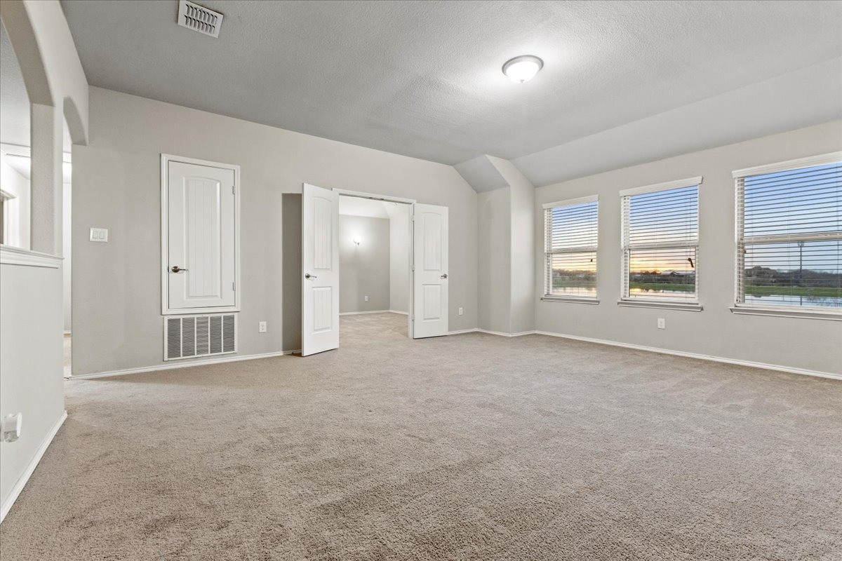 Independent Home In Texas, 800 Cheyenne Dr, Aubrey TX 76227 photo 1